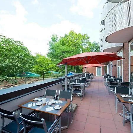 Living Weissensee 4* Berlin