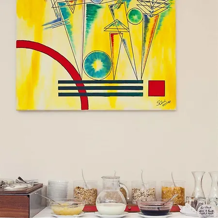 Gallery 3* Berlin