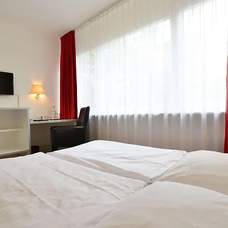 Hotel Gallery 3*