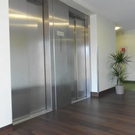 Western Kantstrasse Szálloda 4*