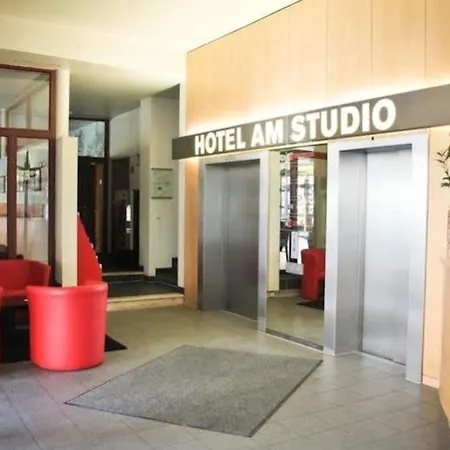 Concorde Am Hotel 3*