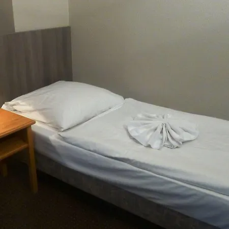 Otel Rehberge Mitte 2*