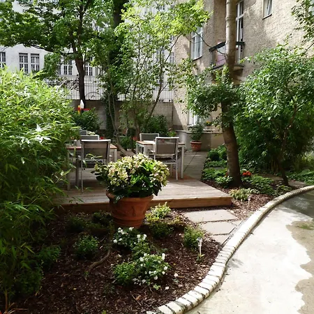 Elba Am Kurfürstendamm - Design Chambers 3*