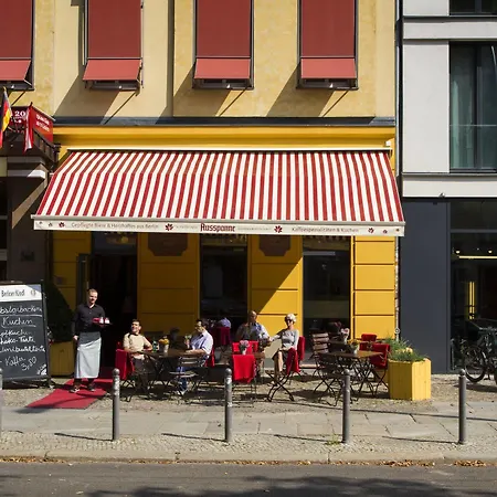 Kastanienhof 3*