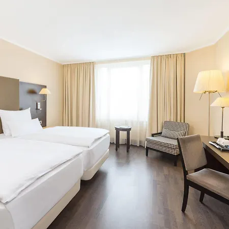 Nh Collection Mitte Am Checkpoint Charlie 4* Berlin
