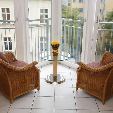 Aparthotel Hsh Mitte 4*