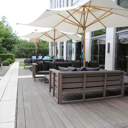 מלון One Berlin-hauptbahnhof 3*