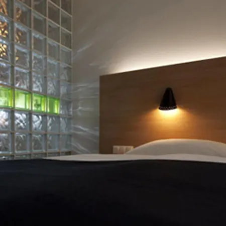 Hotel 38