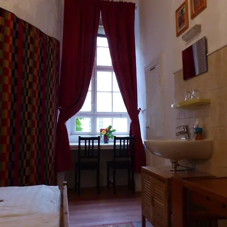 Waizenegger Am Kurfuerstendamm Guest house 2*