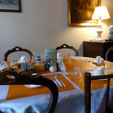 Waizenegger Am Kurfuerstendamm Guest house 2*