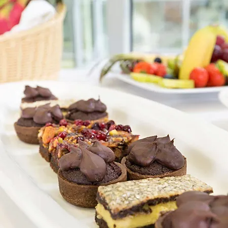 Victor's Residenz-hotel Tegel 3*