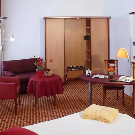 Otel Schoeneberg 3*