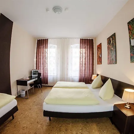 Hotel-pension Victoria Отель 2*