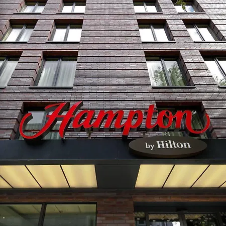 Hampton By Hilton West 3*