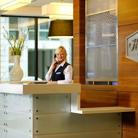 Hotel Hampton By Hilton West Berlin