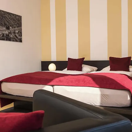 Grenzfall Hotel