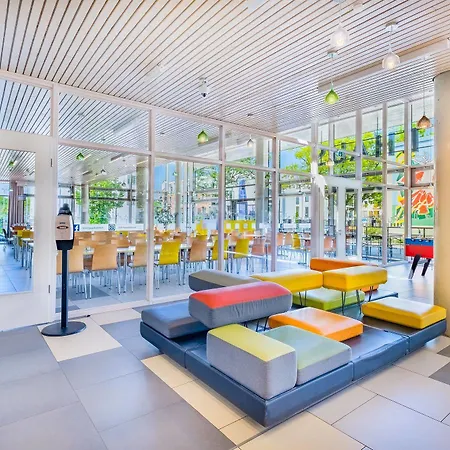 Hostel Jugendgästehaus Hauptbahnhof Berlin