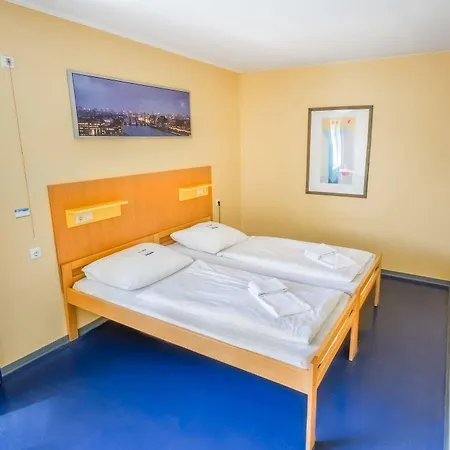 Hostel Jugendgästehaus Hauptbahnhof Berlin