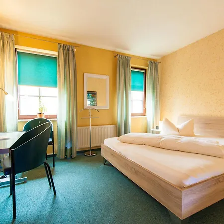 Garni-hotel An Der Weide Hotel
