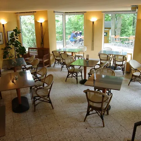 Jugendgaestehaus St.-michaels-heim Hostel *