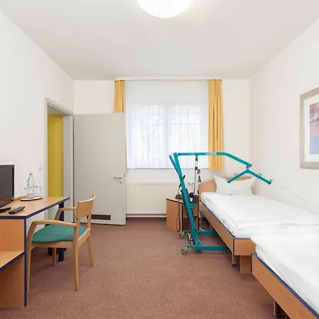 Mit-mensch Hotel Berlín