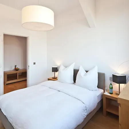 Luxoise Apartament *