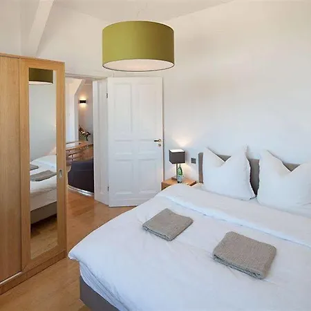 Luxoise Apartament *