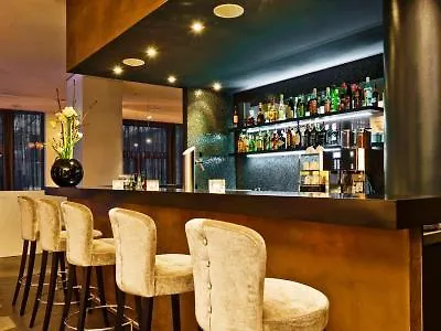 柏灵城中区cosmo酒店