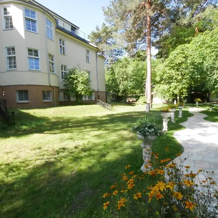 Отель Rotdorn 3*