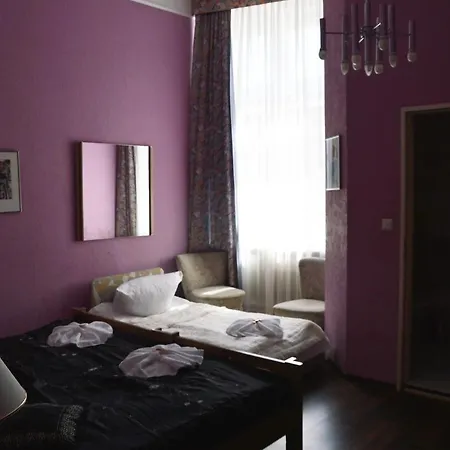 Ingeborg Guest house 2*