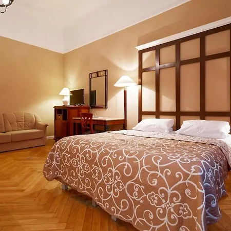 Hotel Am Adenauerplatz Hotel 3*