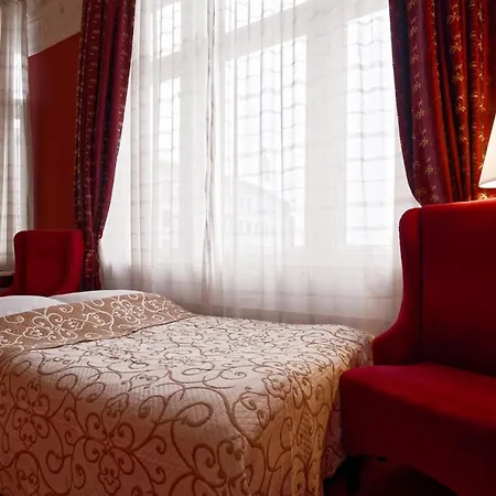Hotel Am Adenauerplatz