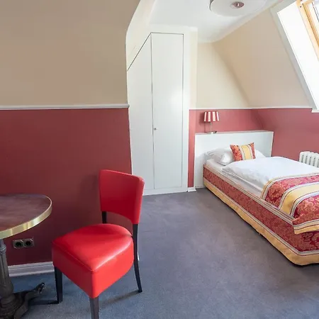 Guest house Locanda 12 Apostoli 2*