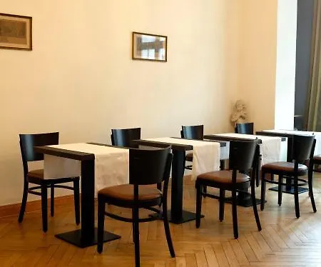 Hotel Garni Kleist Am Kurfuerstendamm Berlin