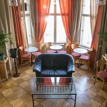 Staycomfort Am Kurfuerstendamm Vandrerhjem *