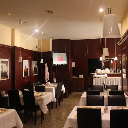 Panorama Am Kurfuerstendamm מלון 3*