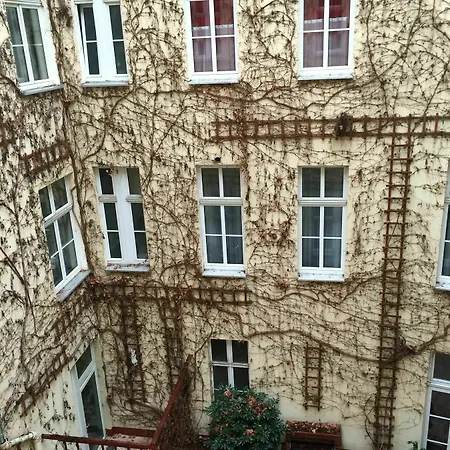 Hotel Art Charlottenburger Hof 3*