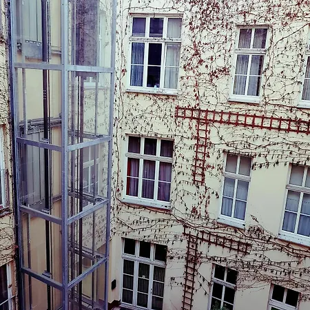 Art Charlottenburger Hof 3*