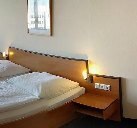 Sedes Hotel 3*