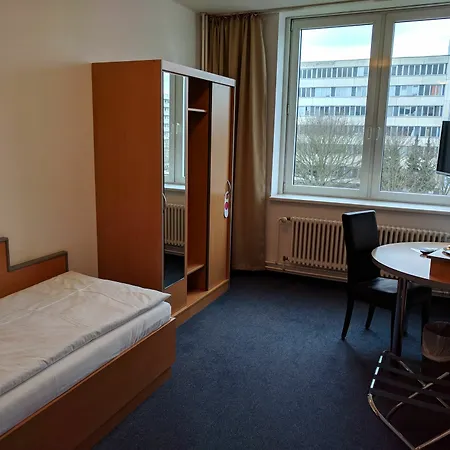 Hotel Sedes 3*
