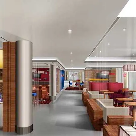 Hampton By Hilton West Berlin