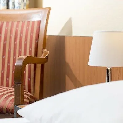 Good Morning + East Hotel Berlin