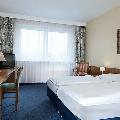 Good Morning + East Hotel