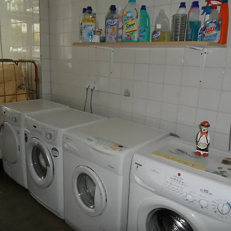 Apartment Zimmervermietung Haertig Berlin