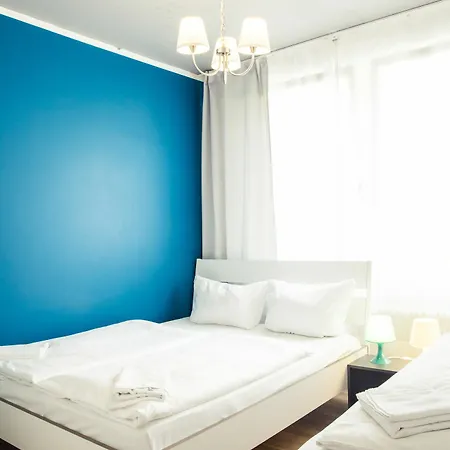 Hevals Grand Appartments Tempelhof Apartment Berlin