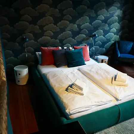 Brilliant Apartamento *