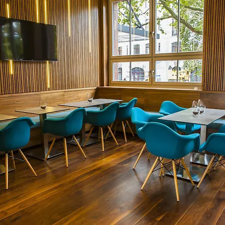 Hotel H24 Lichtenberg 3*