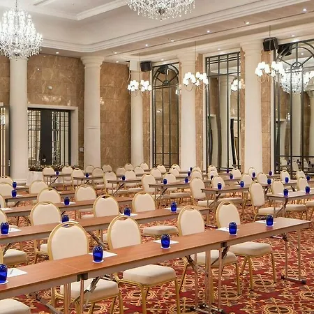 Titanic Gendarmenmarkt Hotel Berlin
