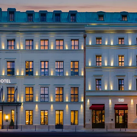 Titanic Gendarmenmarkt Hotel Berlin