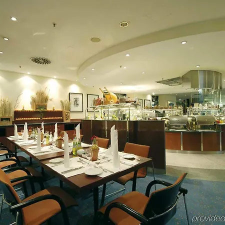 Maritim Proarte 4* Berlin